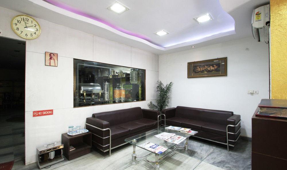 Hotel Airport Inn Nueva Delhi Exterior foto