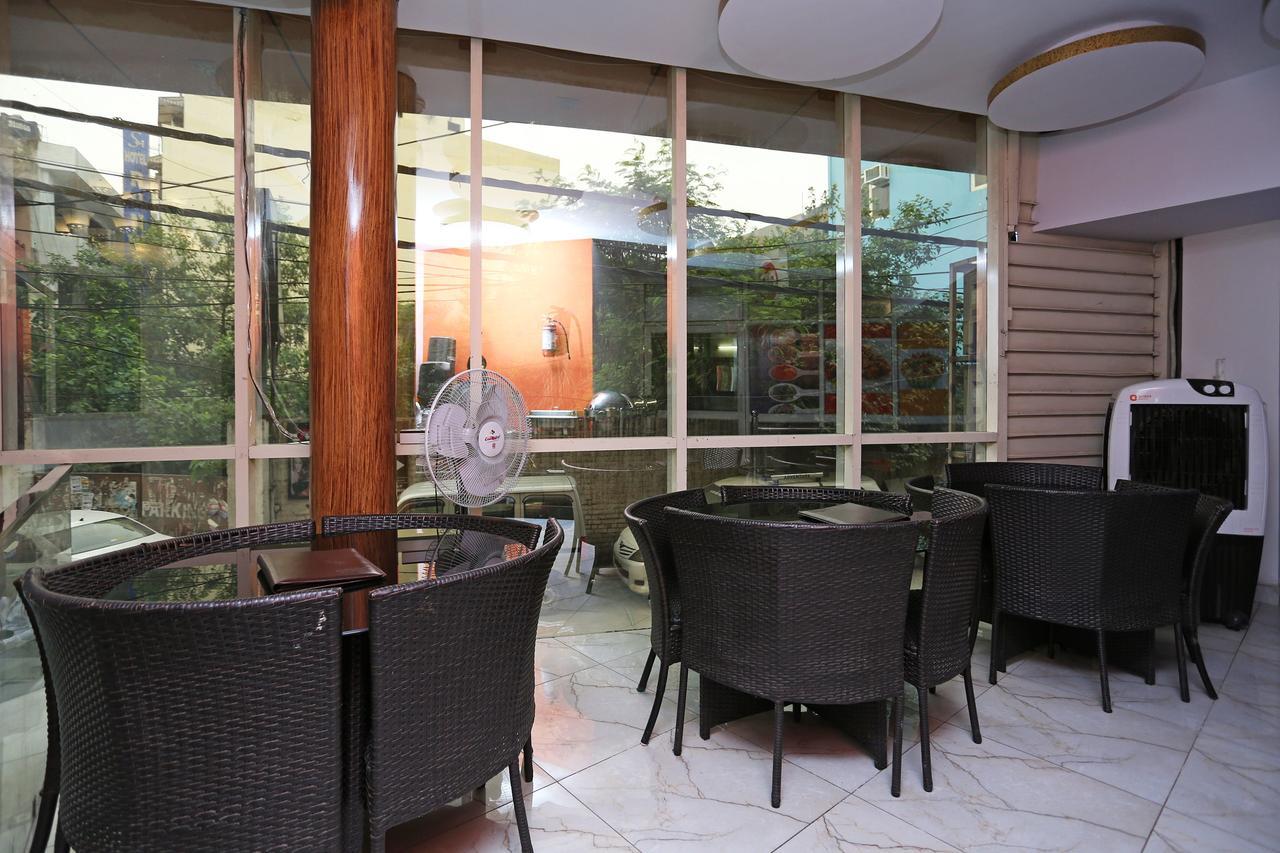Hotel Airport Inn Nueva Delhi Exterior foto
