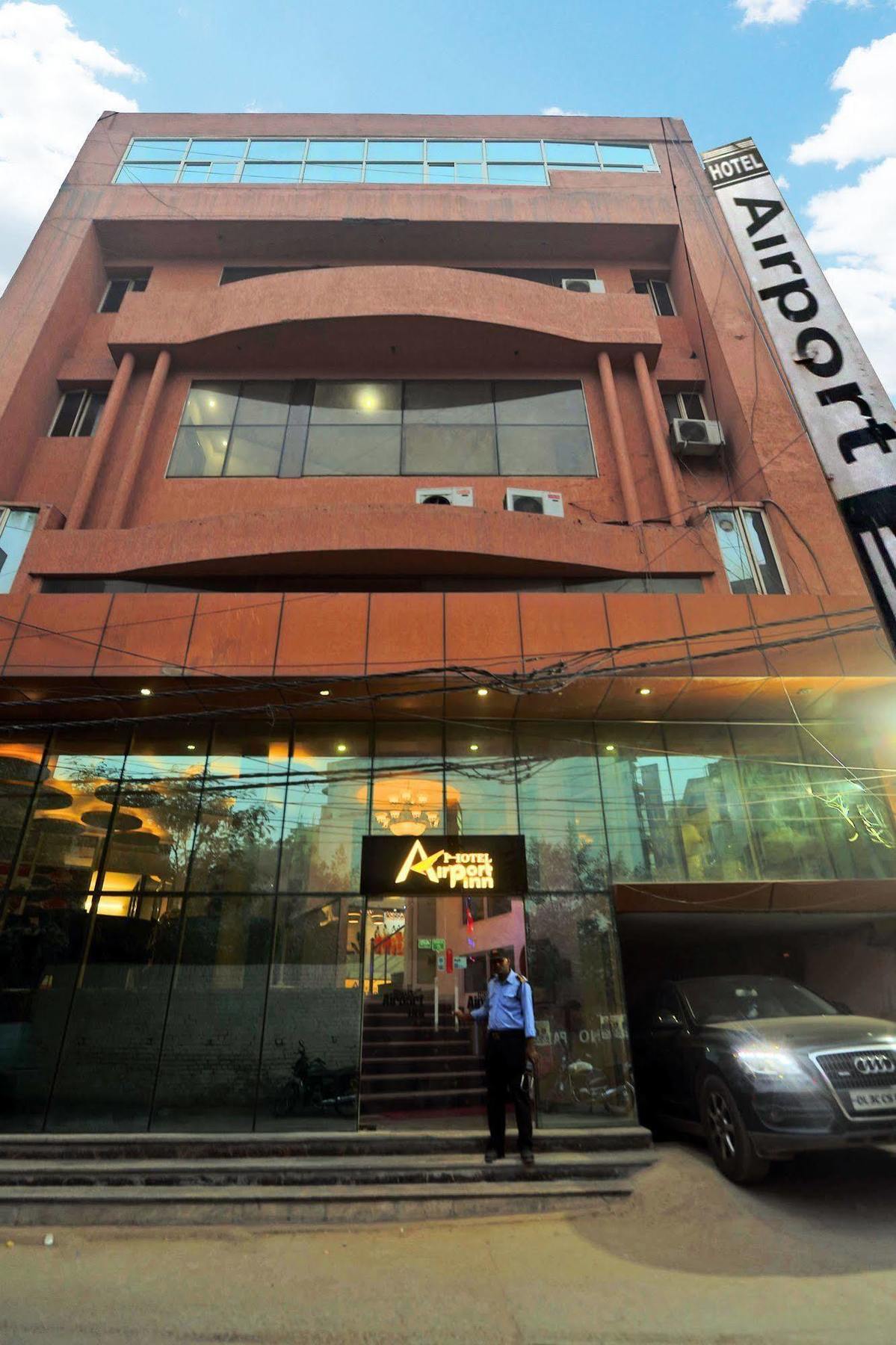 Hotel Airport Inn Nueva Delhi Exterior foto