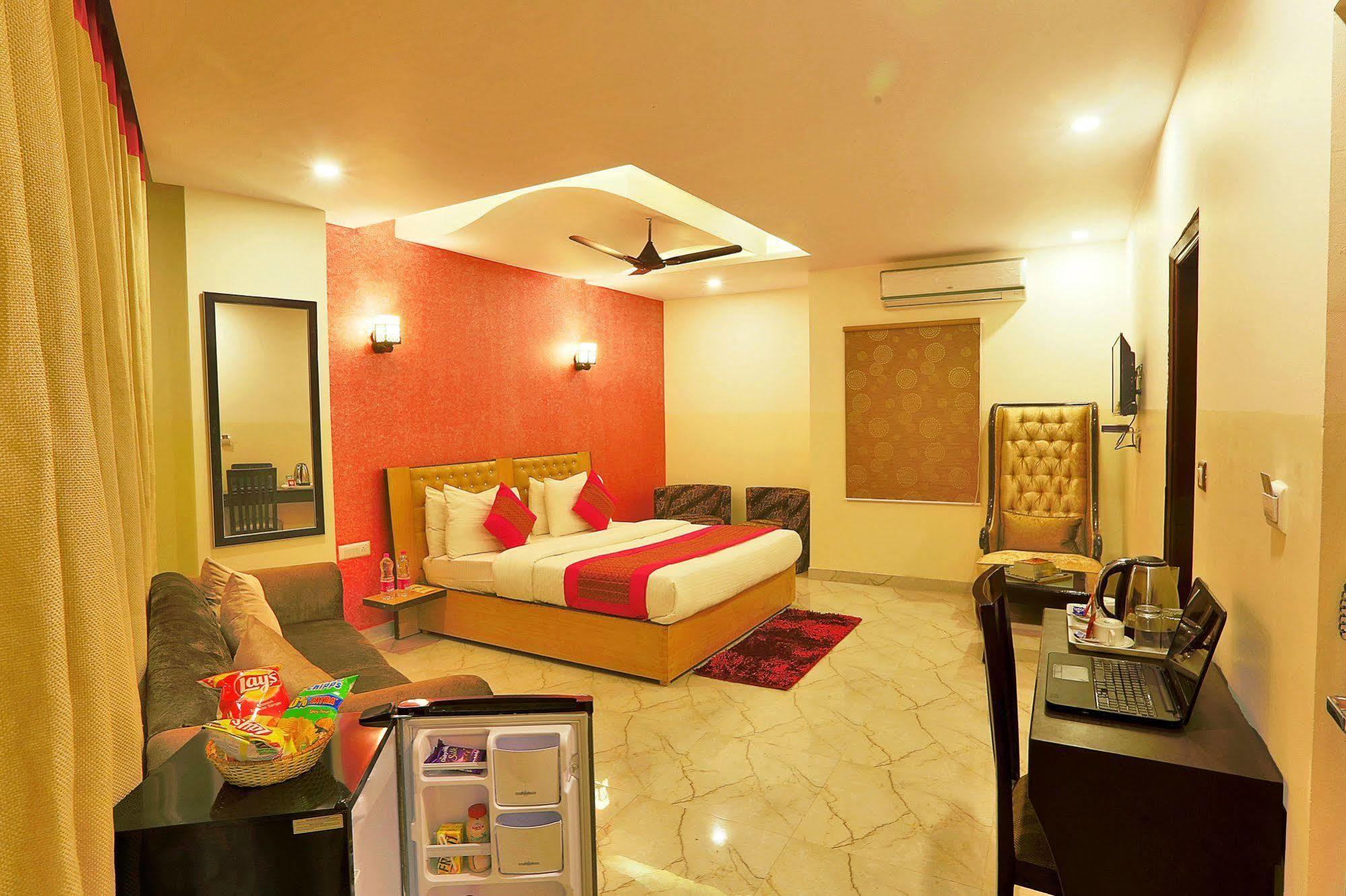 Hotel Airport Inn Nueva Delhi Exterior foto