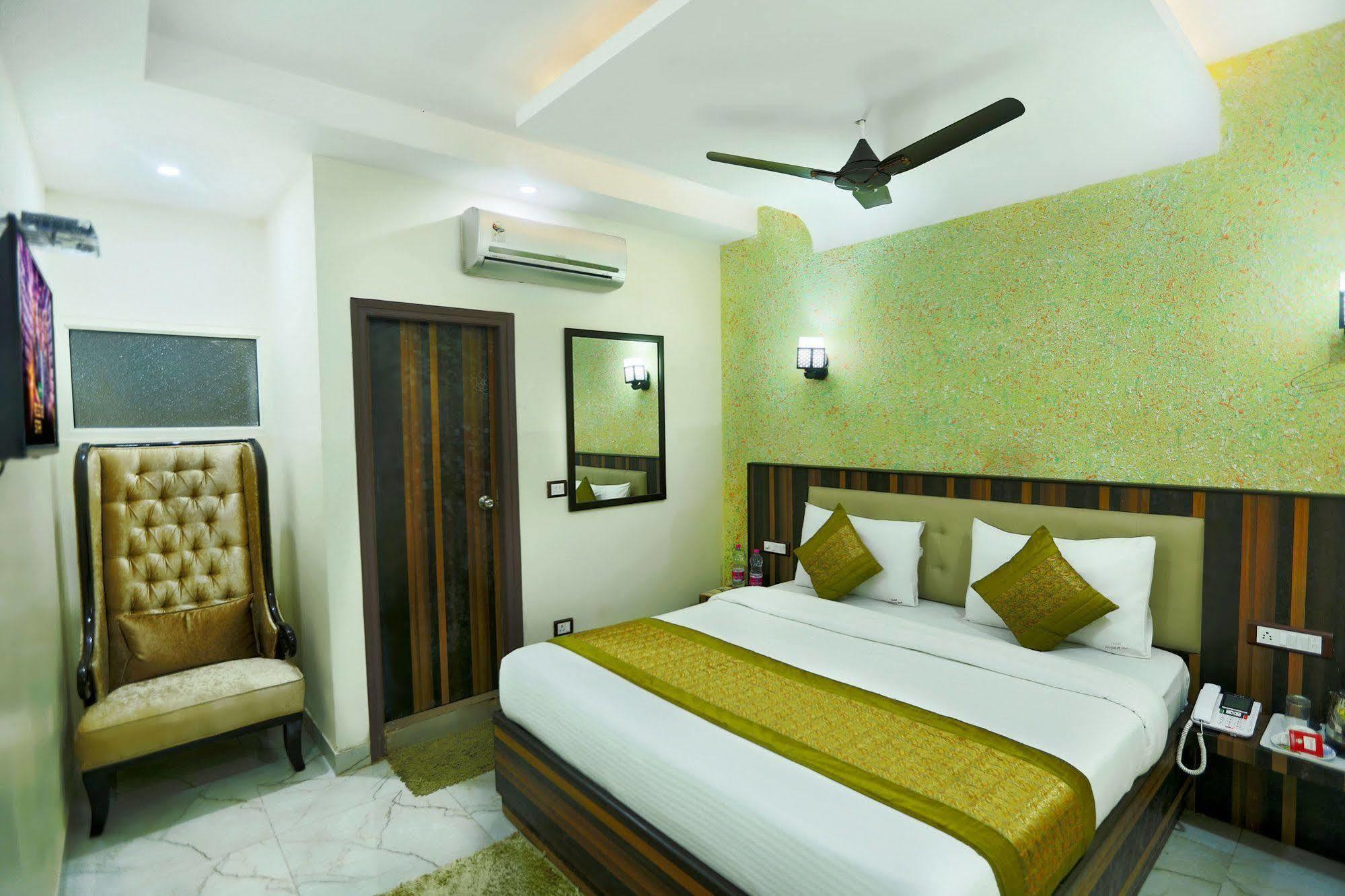 Hotel Airport Inn Nueva Delhi Exterior foto